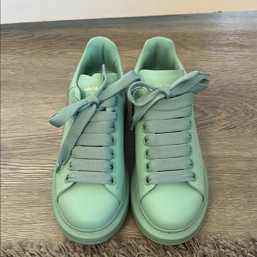 Alexander mcQueenMint Green Sneakers